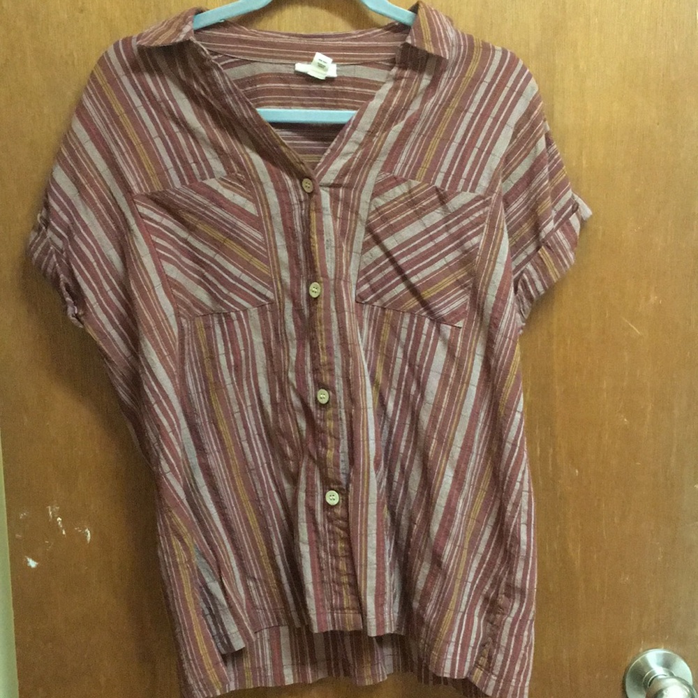 a.n.a woman’s dress/casual top
